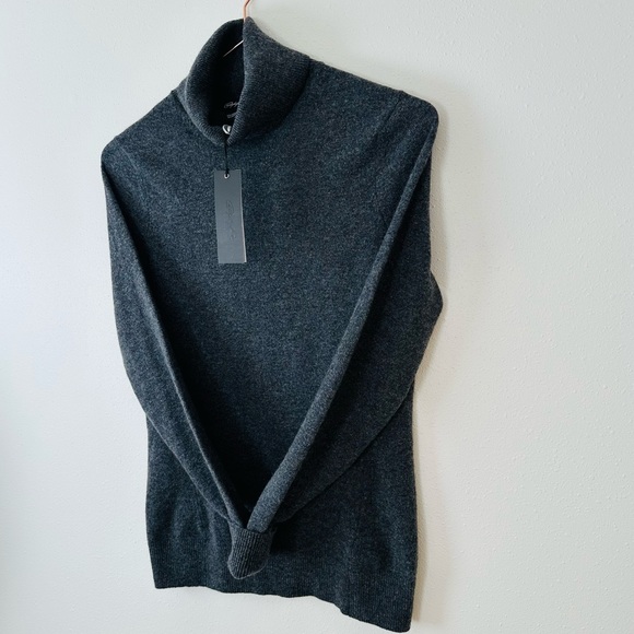 New Christopher Fischer grey turtleneck cashmere sweater - Picture 8 of 8